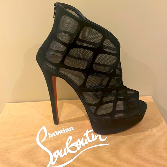 Christian Louboutin suede mesh Altarakana  150 peep toe platform bootie 35 - Picture 2 of 11